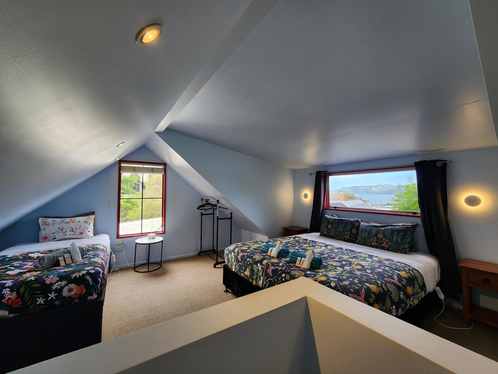 A Stones Throw From Town A-Frame Apartment Dunedin Ngoại thất bức ảnh